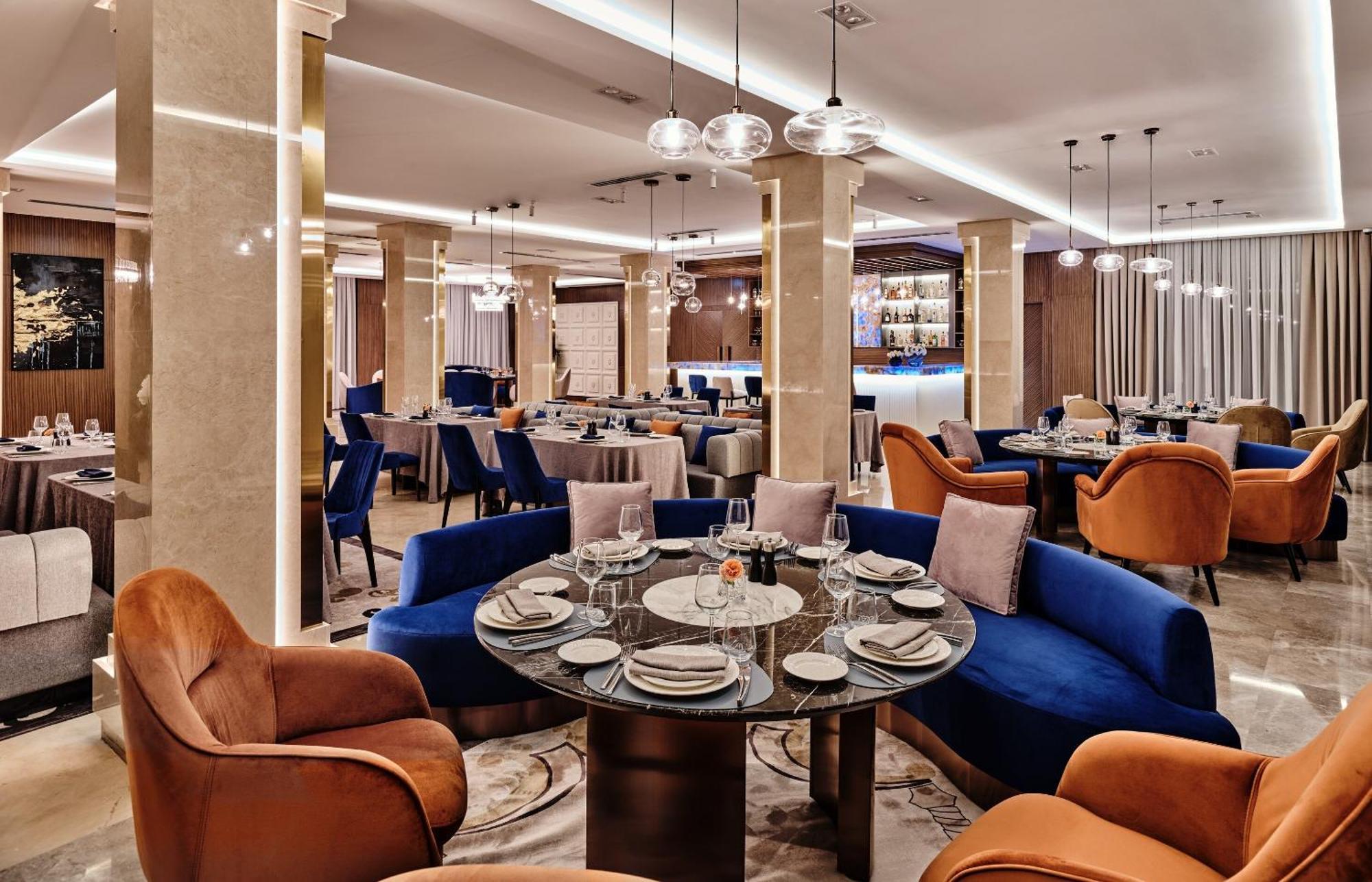 Crowne Plaza Tashkent By Ihg Hotel Buitenkant foto