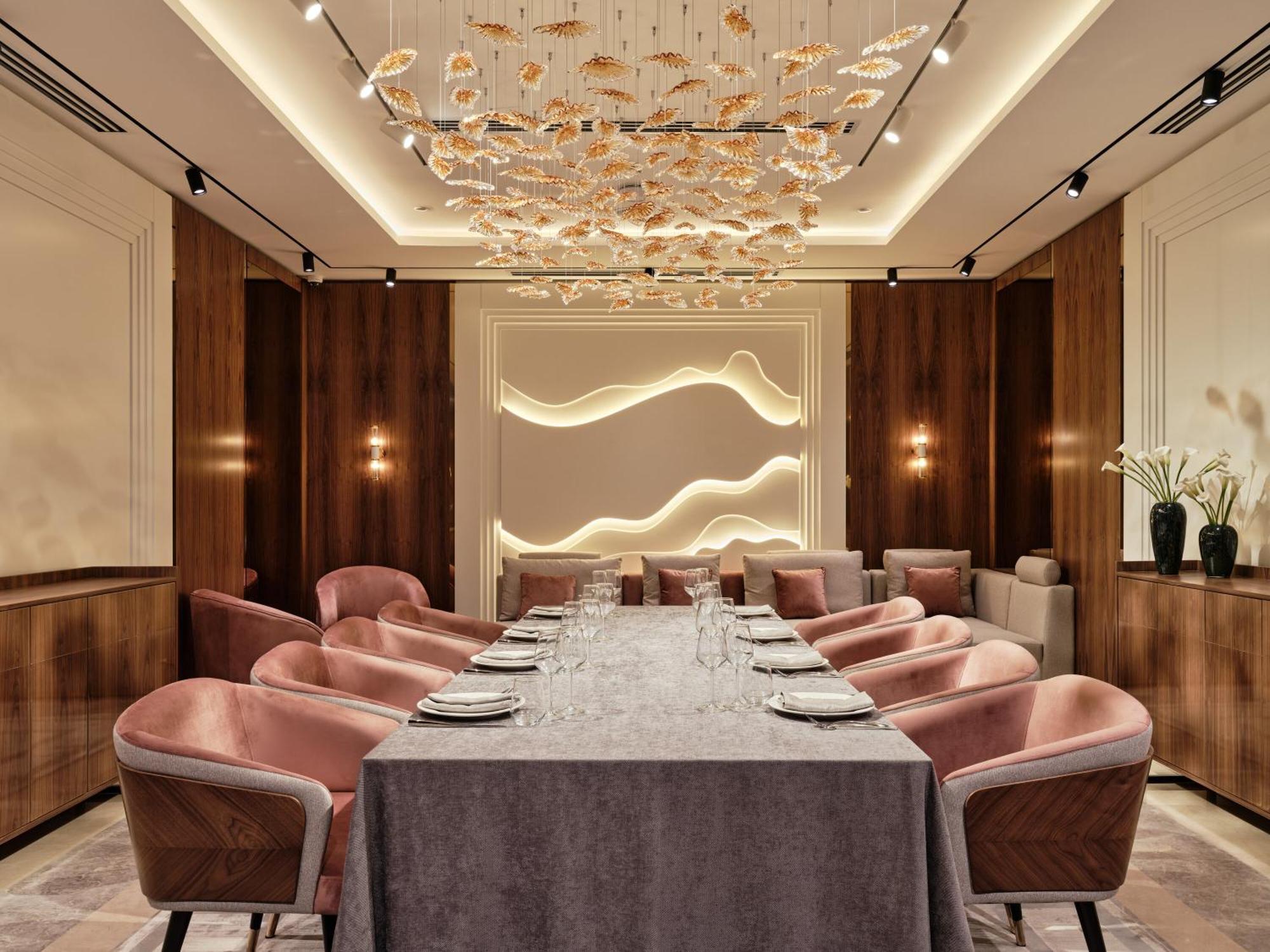 Crowne Plaza Tashkent By Ihg Hotel Buitenkant foto